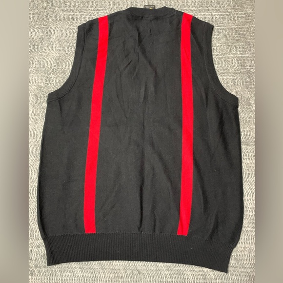 3/$20 Men’s ESCAPISM Black Red Stripes Sleeveless Sweater Vest Size Large - Picture 2 of 8